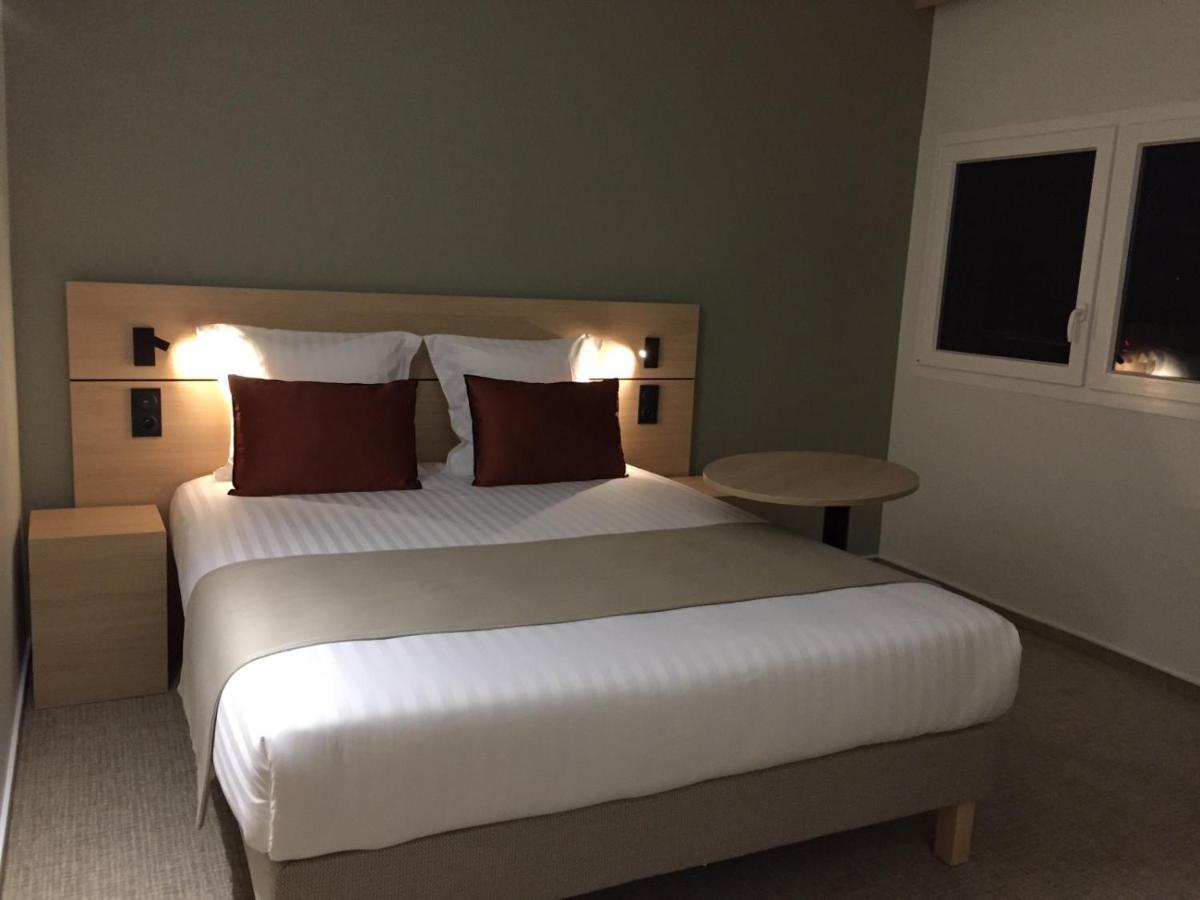 Hotel Akena Troyes - La Chapelle St-Luc Les Noes-pres-Troyes Εξωτερικό φωτογραφία
