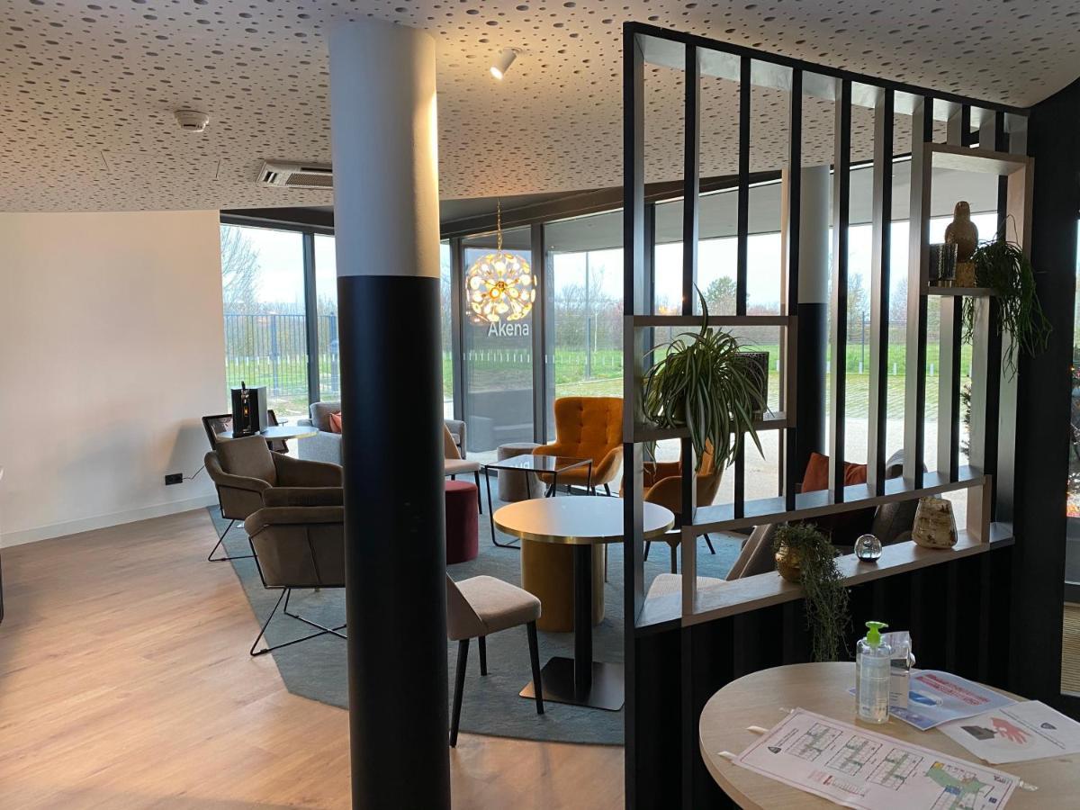 Hotel Akena Troyes - La Chapelle St-Luc Les Noes-pres-Troyes Εξωτερικό φωτογραφία