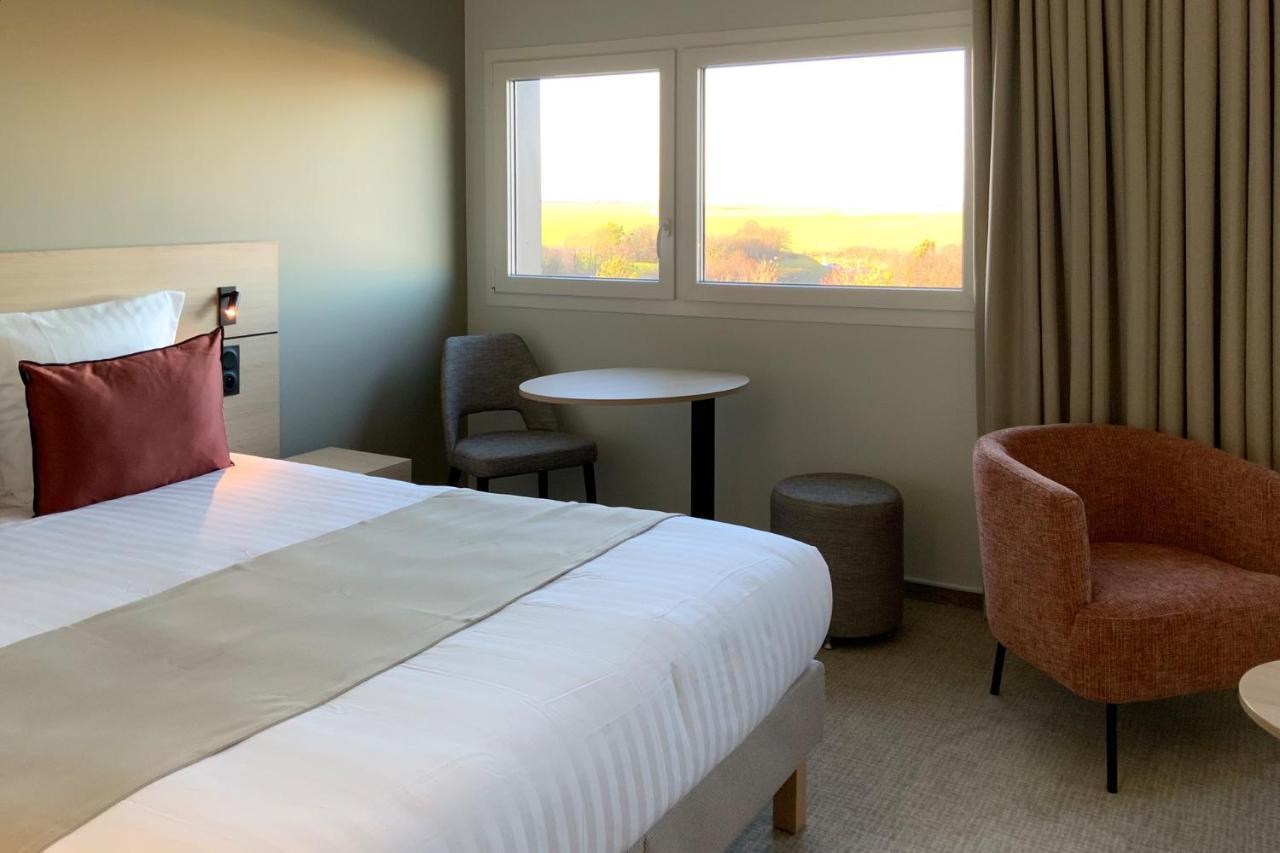 Hotel Akena Troyes - La Chapelle St-Luc Les Noes-pres-Troyes Εξωτερικό φωτογραφία