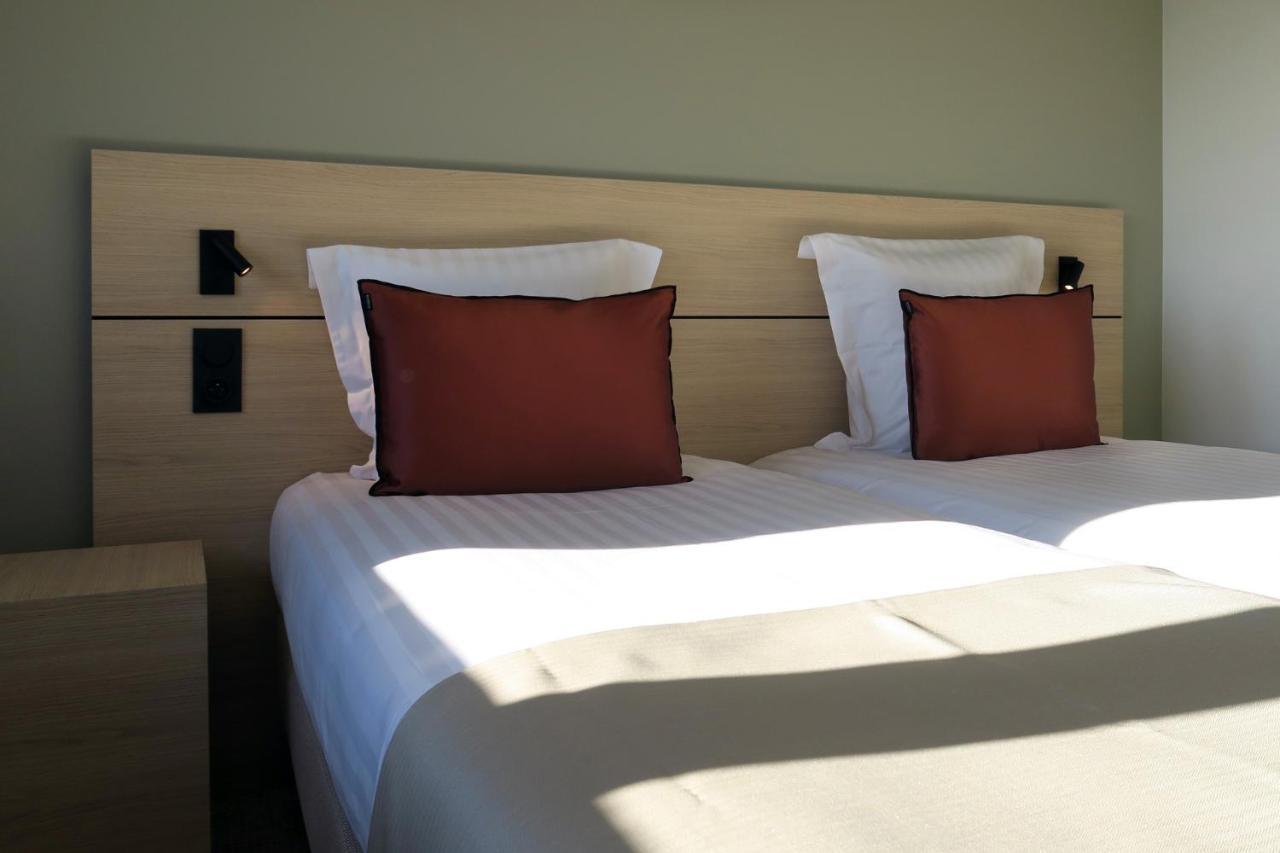 Hotel Akena Troyes - La Chapelle St-Luc Les Noes-pres-Troyes Εξωτερικό φωτογραφία